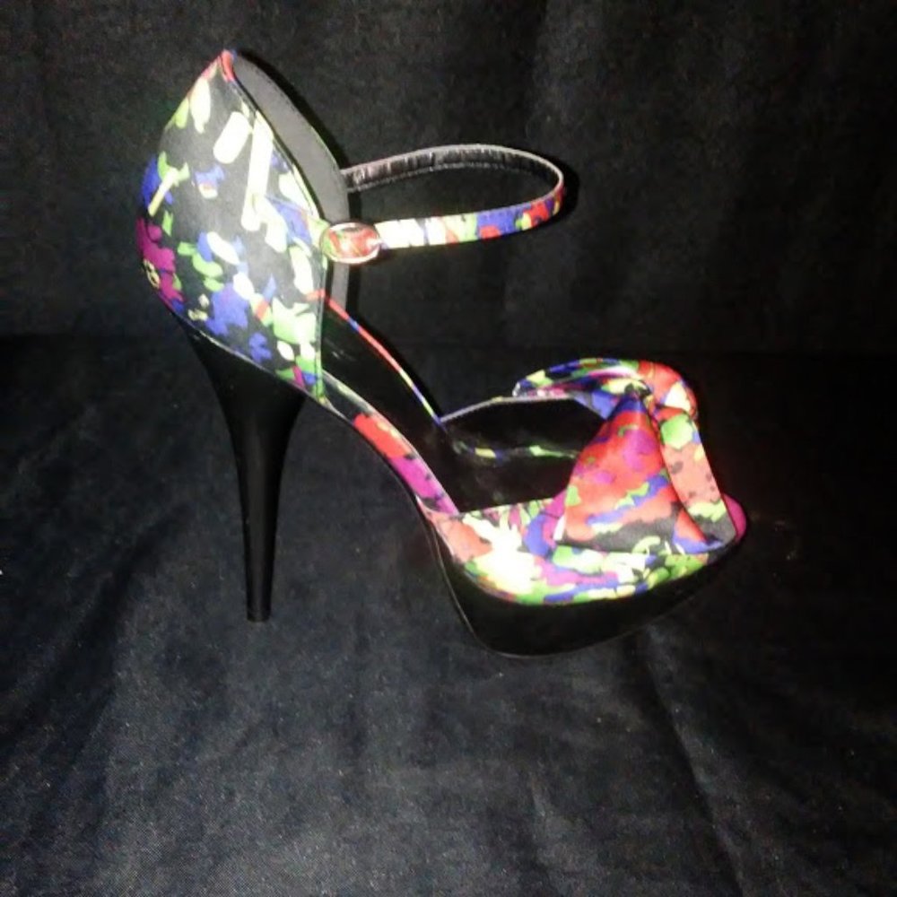 Multi Color Heels - Picture 2 of 3